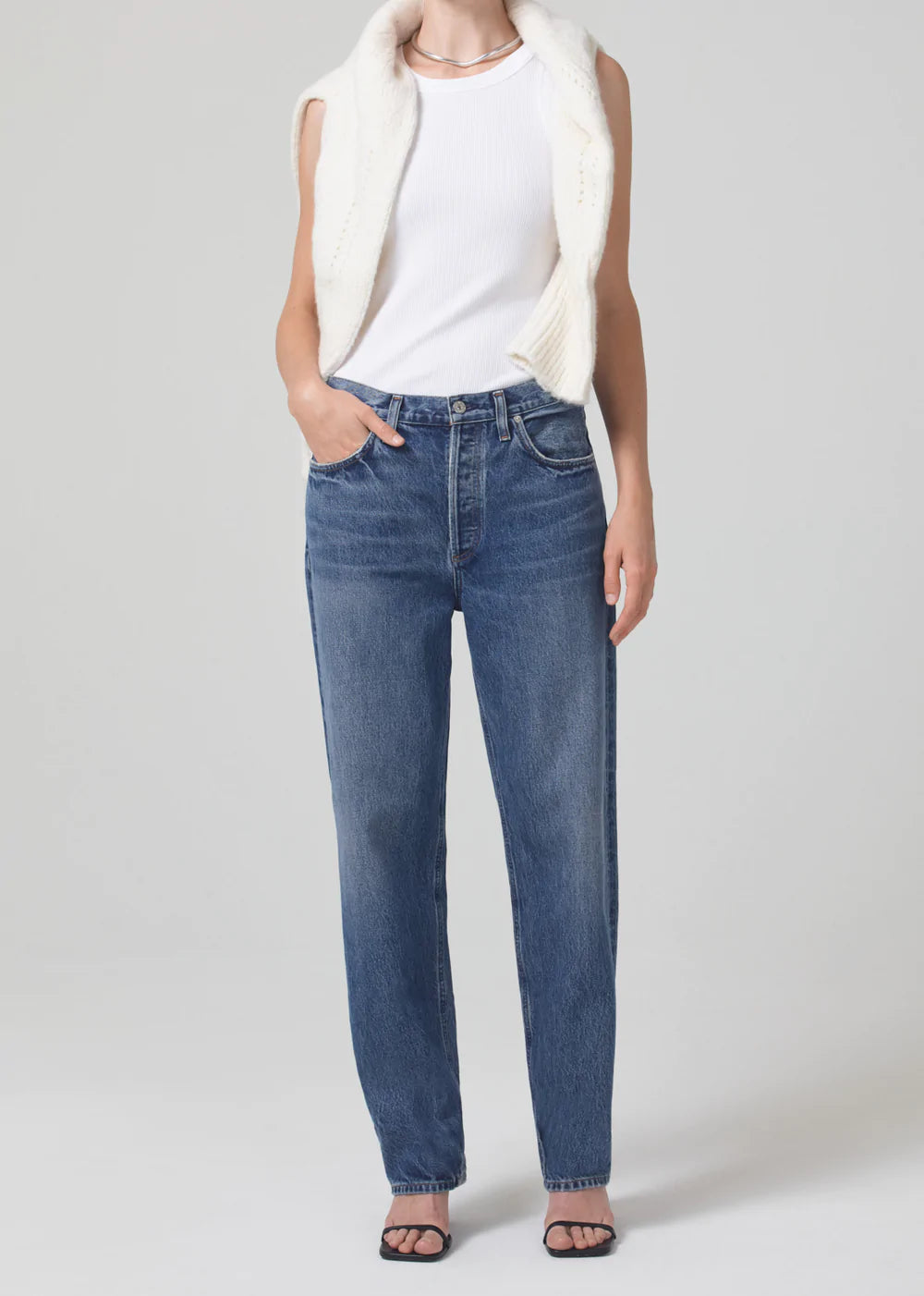 Devi high-rise tapered jeans in white - Citizens Of Humanity